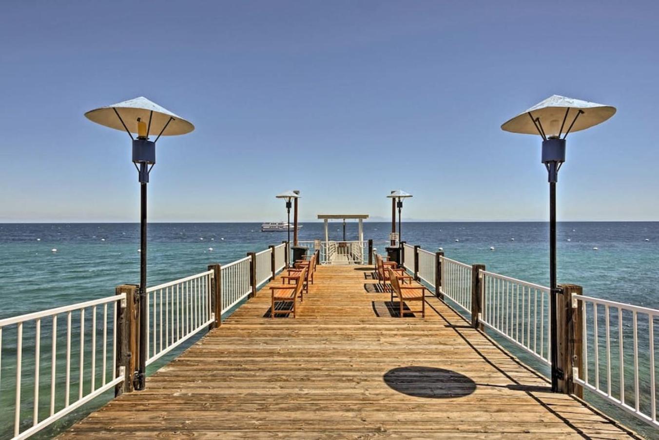 Lux Oceanfront Villa With Breathtaking Views أفالون المظهر الخارجي الصورة