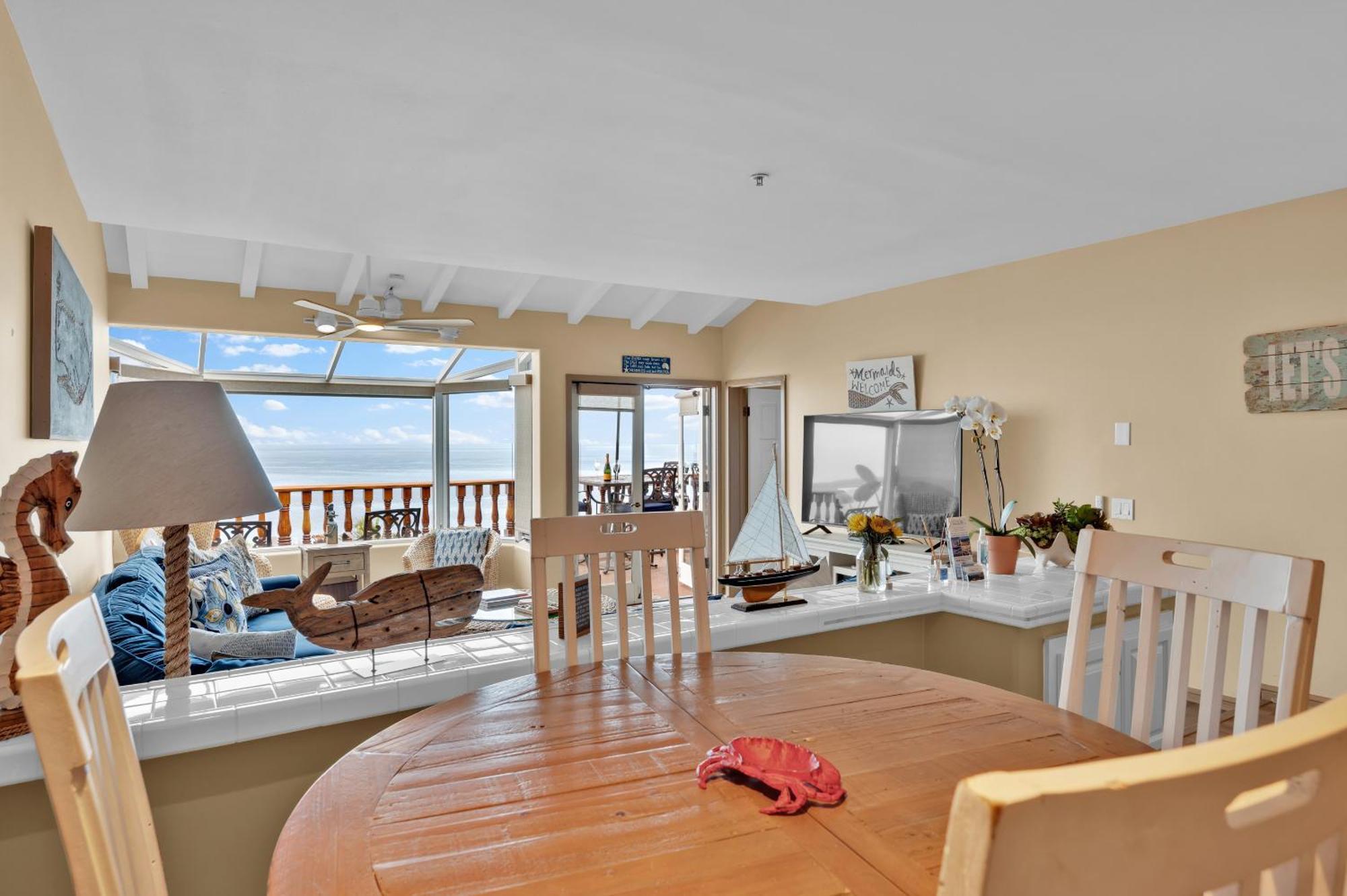 Lux Oceanfront Villa With Breathtaking Views أفالون المظهر الخارجي الصورة